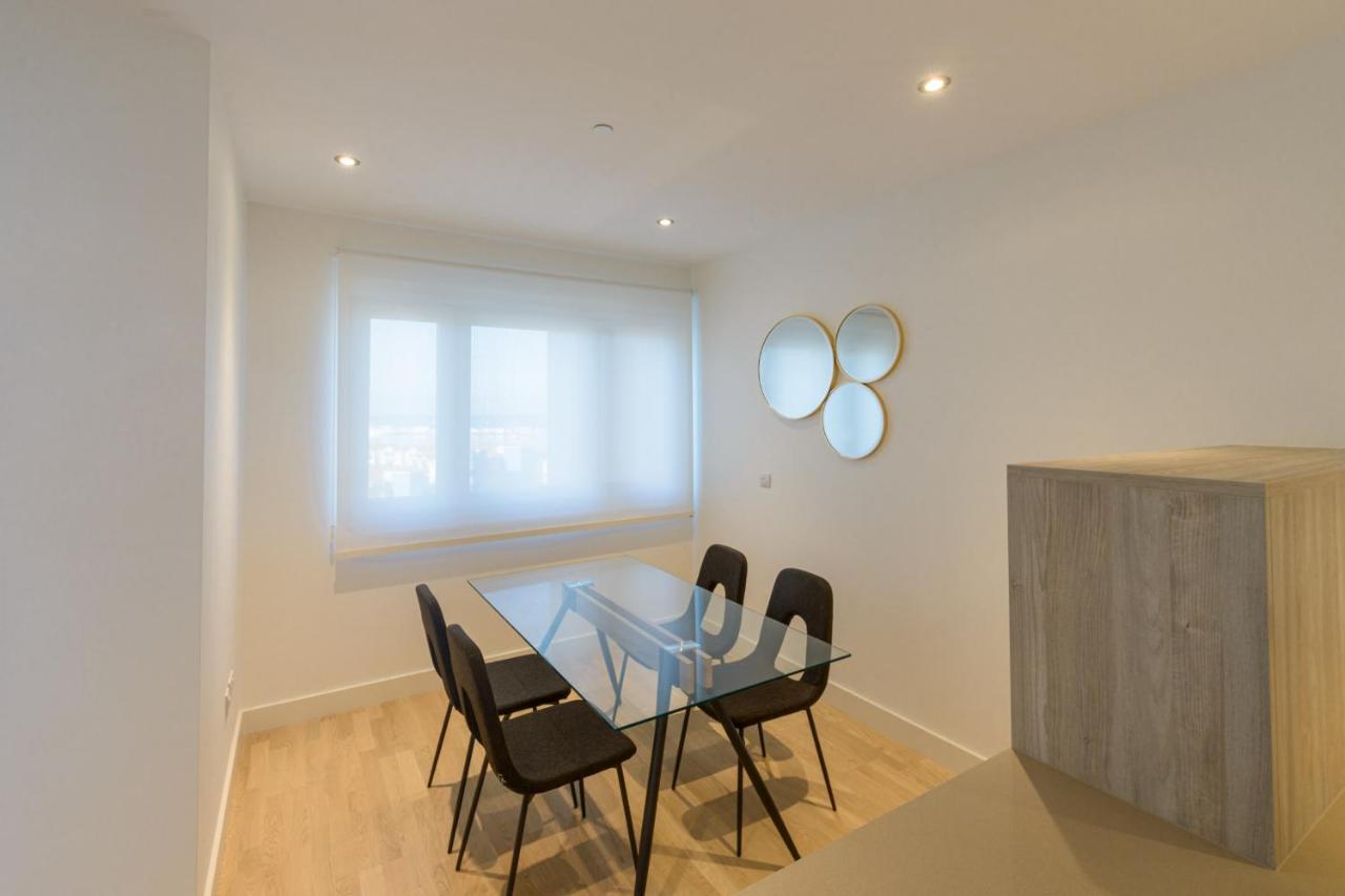 Luxury Modern Apartment With Exceptional Views! Hosted By Sweetstay Gibraltar Extérieur photo