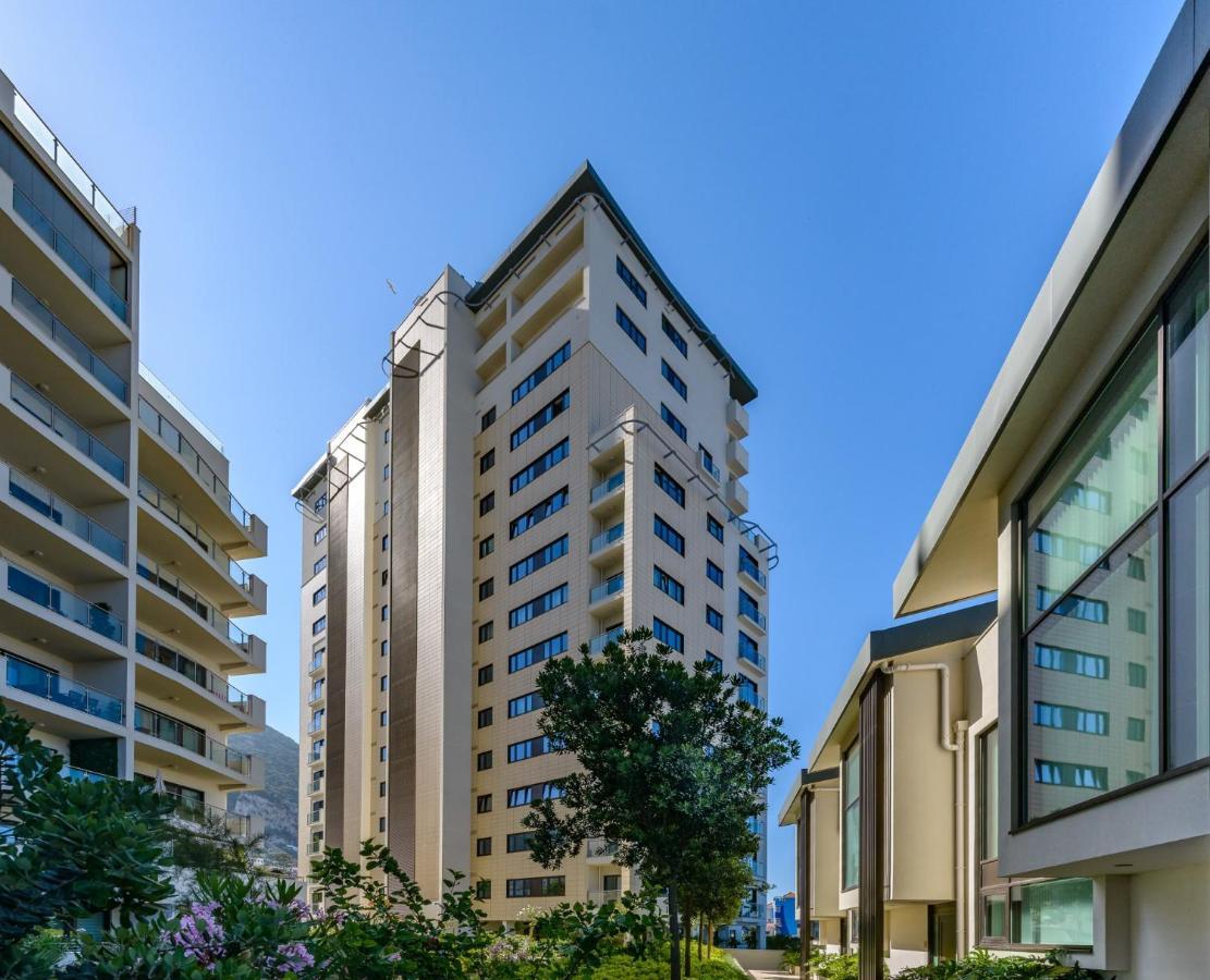 Luxury Modern Apartment With Exceptional Views! Hosted By Sweetstay Gibraltar Extérieur photo